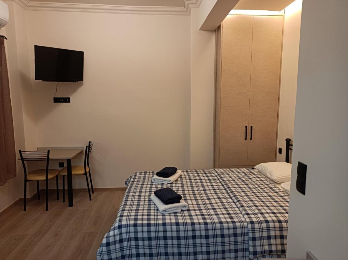 Appartement Dipla 3 *